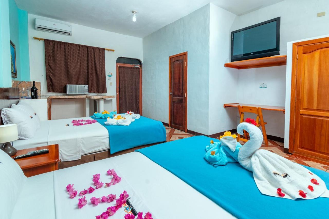 Hotel Coloma Galapagos Puerto Ayora  Exteriör bild